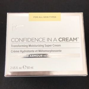 it cosmetics Makeup - Moisturizer/Cream it cosmetics Makeup - Moisturizer/Cream